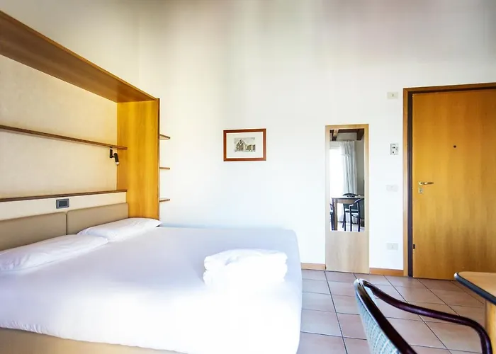 Ξενοδοχείο με διαμερίσματα Residenza Le Cupole 3*