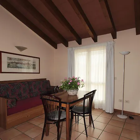 Residenza Le Cupole Lägenhetshotell Parma