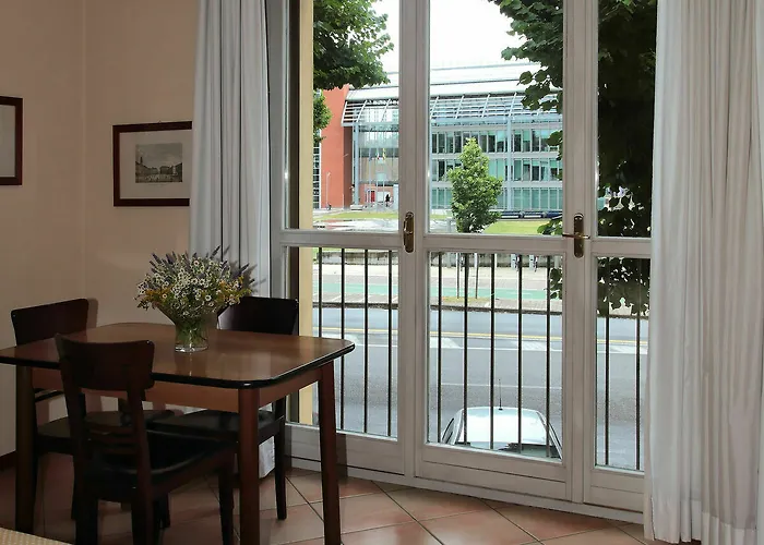 Residenza Le Cupole Apartahotel Parma